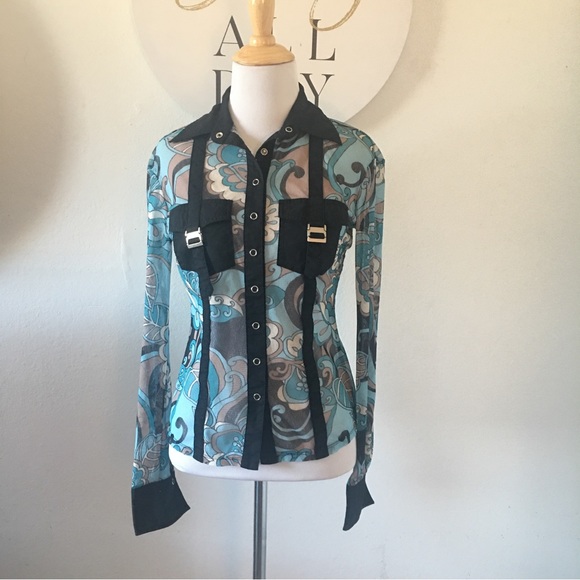 Bisou Bisou Tops - ✨️4/$25 SALE✨️BISOU BISOU blouse. Sz. S